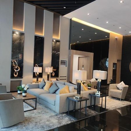 Great View 1 Bedroom Condo In Makati Near Trident Tower มะนิลา ภายนอก รูปภาพ